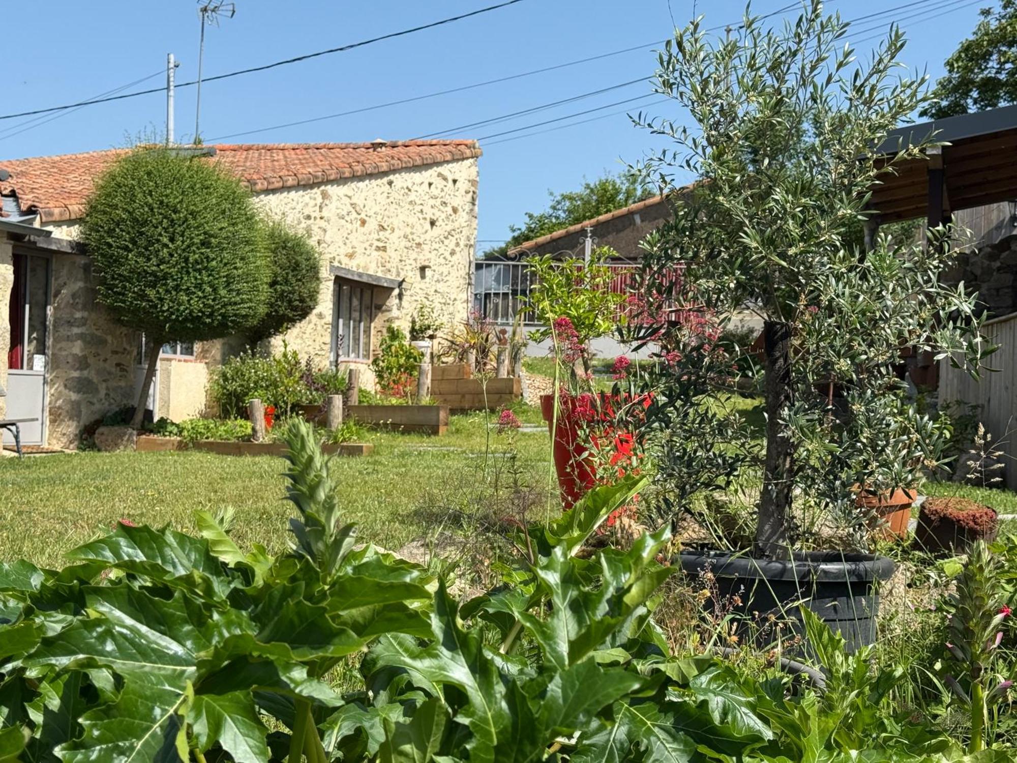 Les Chambres De La Forge Des Collines Les Herbiers Exterior foto